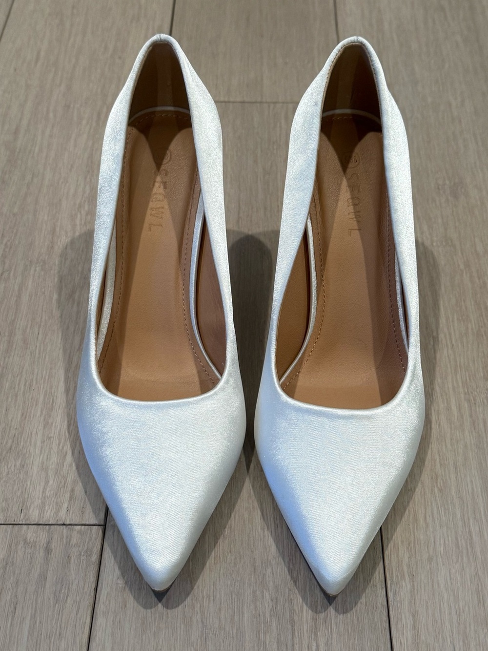 SEQWL Petunia heeled pumps in white satin